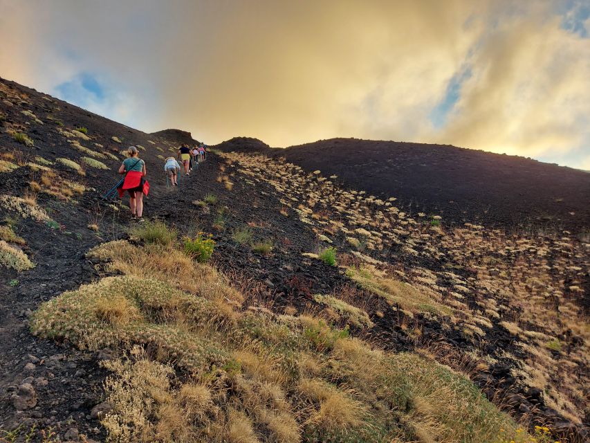 Mount Etna 3000 M - Volcanic Landscape