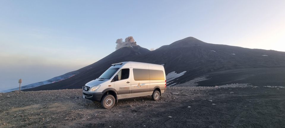 Mount Etna: Ascent to 2800m by 4x4 - Detailed Itinerary