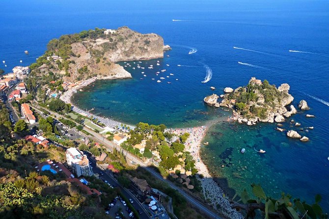 Mount Etna, Lunch in a Winery and Taormina Private Day-Trip From Messina - Dining and Seating Arrangements