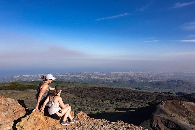 Mount Etna Morning Tour 2000 M. - Taste Local Honey Products