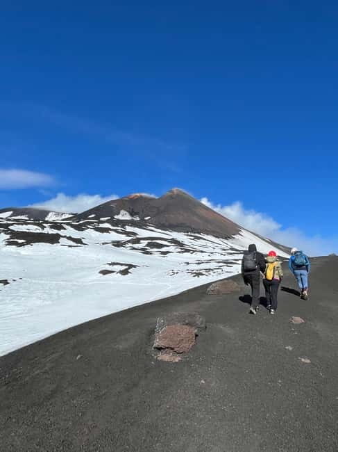 Mount Etna: Tour From 2500 mt to 3000 mt With Volcanological Guide - The Experience from Recent Reviews