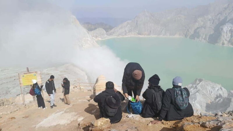 Mount Ijen Blue Fire Tour Start From Banyuwangi or Ubud Bali - Key Points