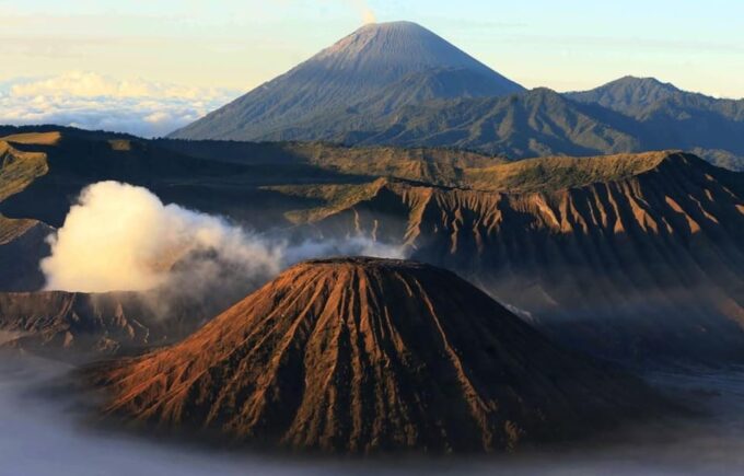 Mount Ijen, Mount Bromo, and Tumpak Sewu Waterfall - Inclusions