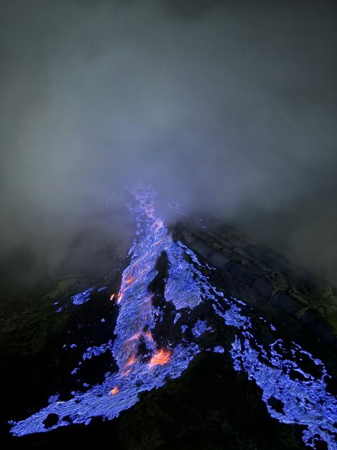 Mount Ijen Tour Blue Fire Tour 2D1N From Bali + Hotel - Inclusions