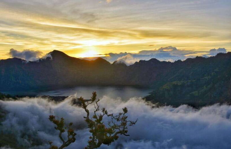 Mount Ijen Tour from Bali:Experience the majestic blue fire - Witnessing the Blue Flames