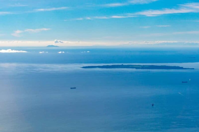 Mount Maunganui Scenic Flight: Departing Tauranga Airport - Key Points