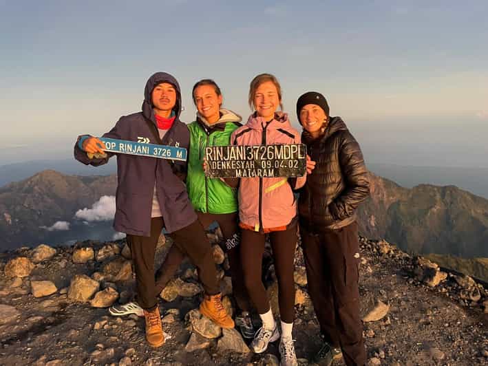 Mount Rinjani 2 Days 1 Night Summit Trek - Itinerary Breakdown