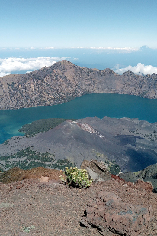 Mount Rinjani 2D/1N Senaru Crater Rim - Trek Experience