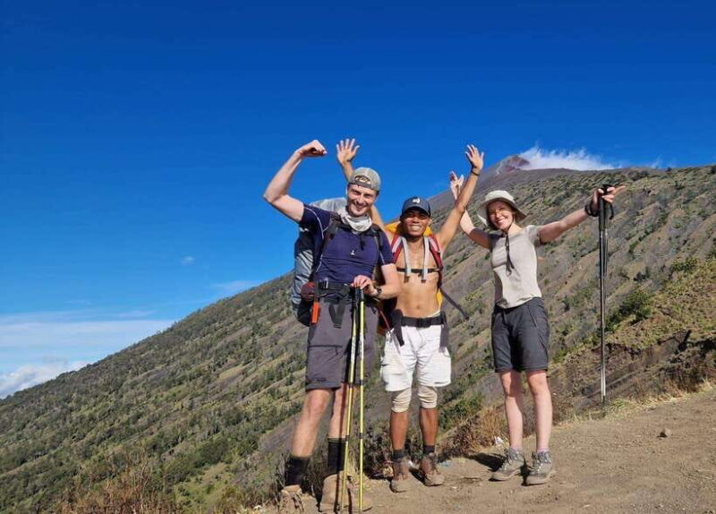 Mount Rinjani Climbing 2D/1N Summit Trek 3726M - Key Points