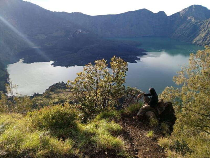 Mount Rinjani:Senaru Crater Rim 2 Day / 1 Night Private Tour - Key Points