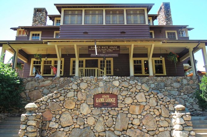Mount Rushmore and Black Hills Tour With Two Meals and a Music Variety Show - Recap