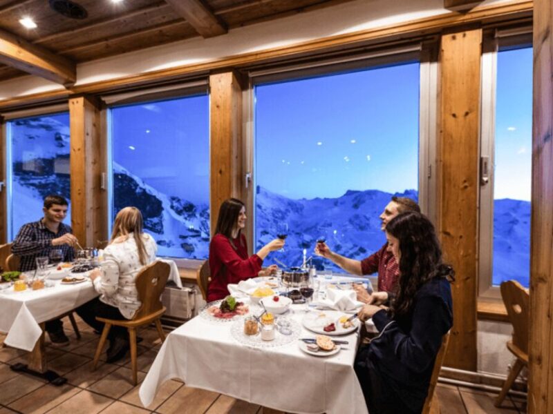 Mount Titlis: Private Day Trip Engelberg, Titlis and Lucerne - Lucerne Exploration