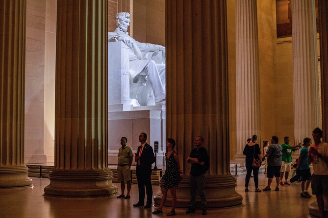 Mount Vernon & Old Alexandria With Night-Time Sightseeing Tour of Washington DC - Iconic Landmarks of Washington, D.C