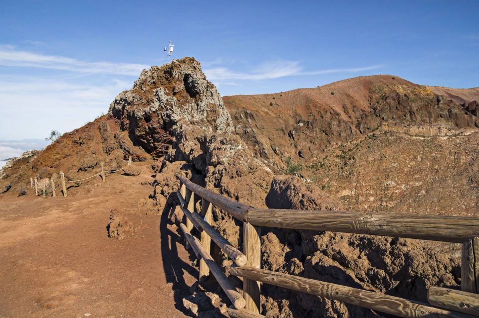 Mount Vesuvius: Skip-the-Line Ticket and Audio Guide - Key Points