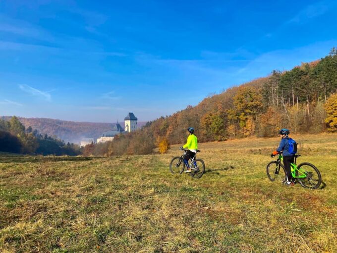 Mountain Biking Full Day Trip to The Karlstejn Castle - Upgrade to an E-Mountain Bike