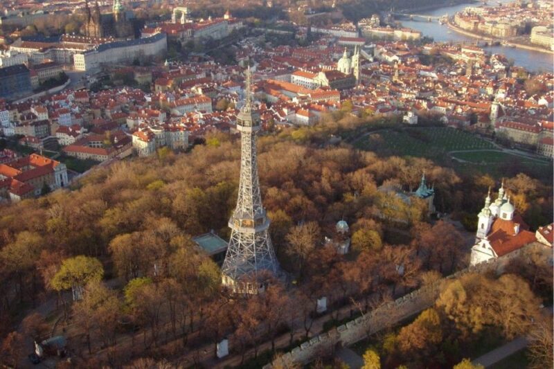 Mozarts Prague: Old Town, Lesser Town & Czech Museum Tour - Itinerary Highlights