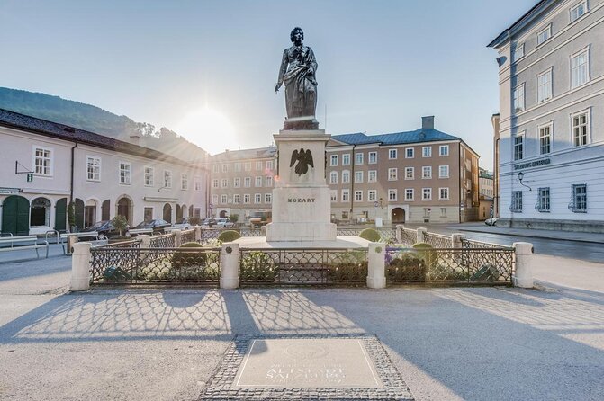 Mozarts Salzburg Exploration Game and Tour - Good To Know