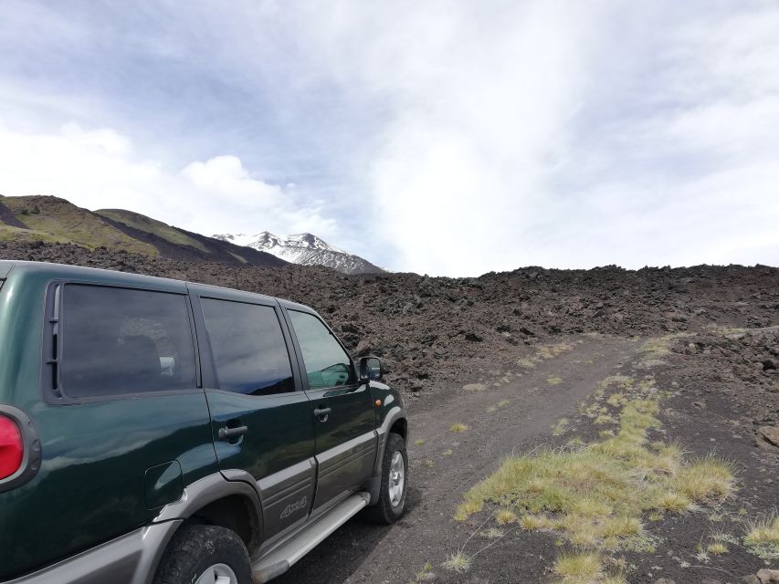 Mt. Etna: Private Tour in 4x4 From Taormina - Key Points