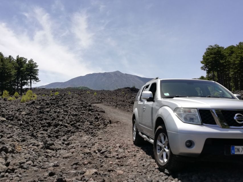 Mt. Etna: Private Tour in 4x4 From Taormina - Scenic Drive and Attractions