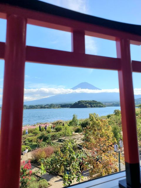 Mt Fuji: Full Day Private Tour With English Guide - Transportation and Guide