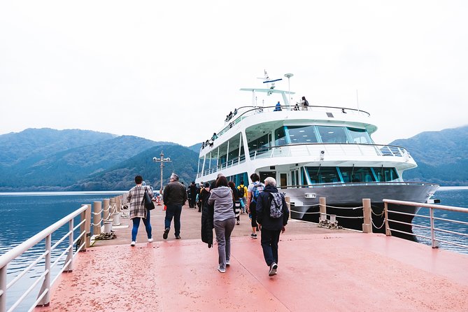 Mt Fuji, Hakone Lake Ashi Cruise Bullet Train Day Trip From Tokyo - Languages and Guides