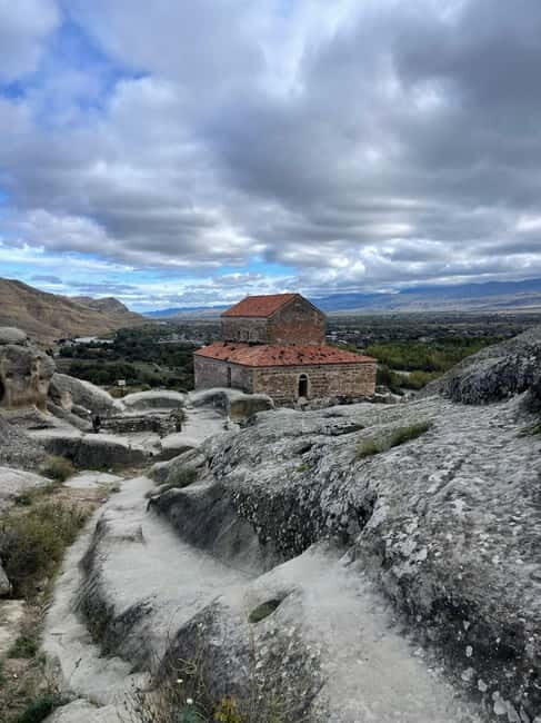Mtskheta-Jvari, Gori and Uplistsikhe from Tbilisi - Authentic Feedback from Travelers