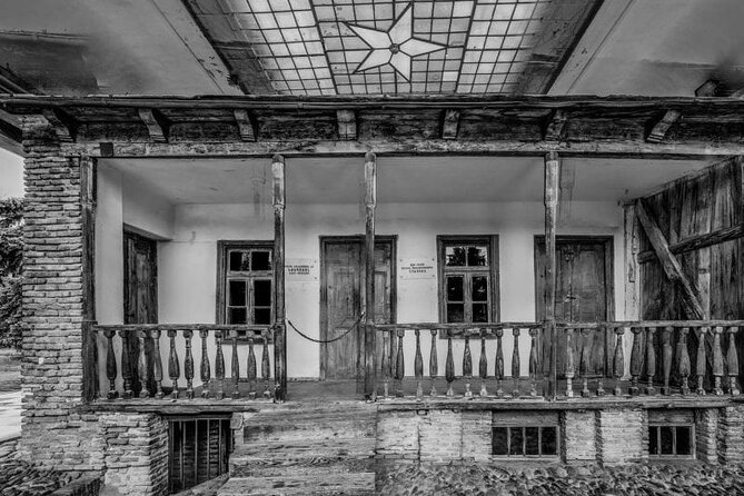 Mtskheta-Jvari-Uplistsike-Chronicle of Georgia, PRIVATE Trip - Guide Profiles and Expertise