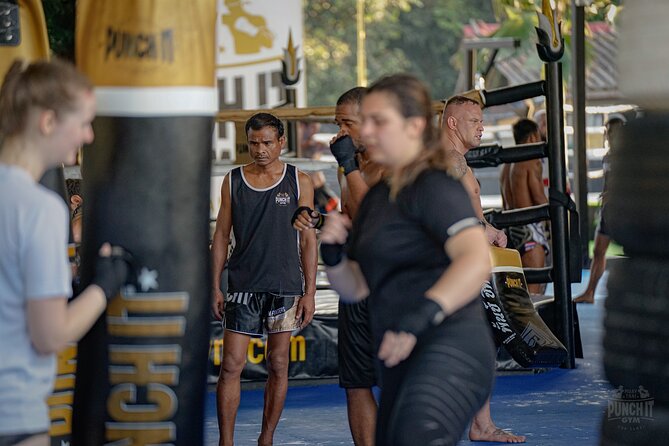Muaythai Advanced Class - Training Environment