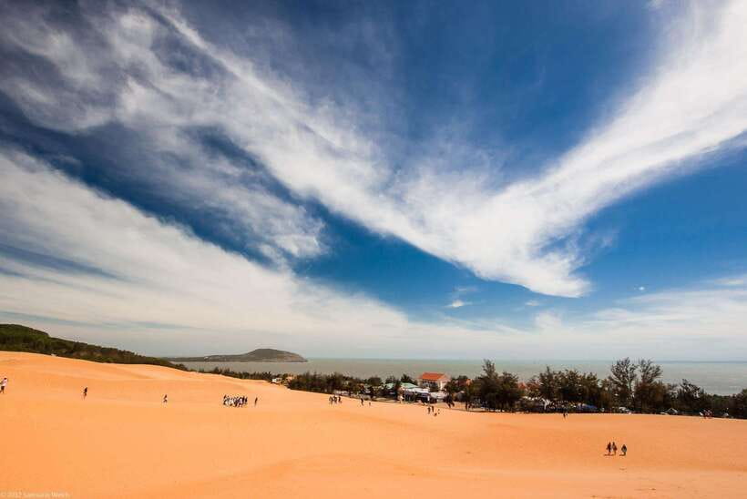 Mui Ne: Shared Jeep Tour Sunrise or Sunset to Sand Dunes - Booking and Reservation Process