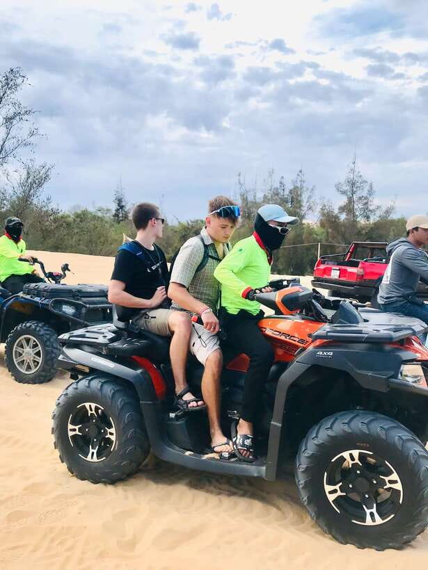 Mui Ne: Sunrise or Sunset Jeep Tour & Quad Bike With Driver - Key Points