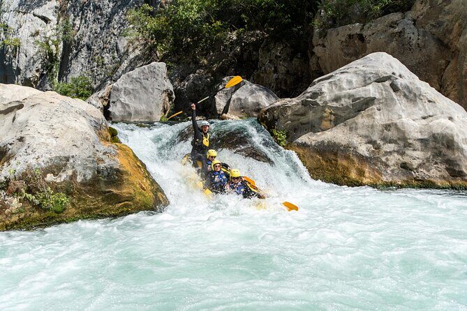 Multi Adventure Experience - Rafting with elements of canyoning - Key Points