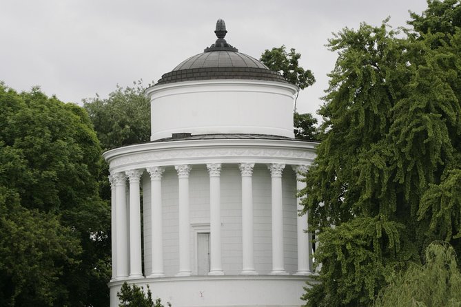 Multi-Ethnic Warsaw - Guided Walk Through the Old Town - Practical Tips for the Tour