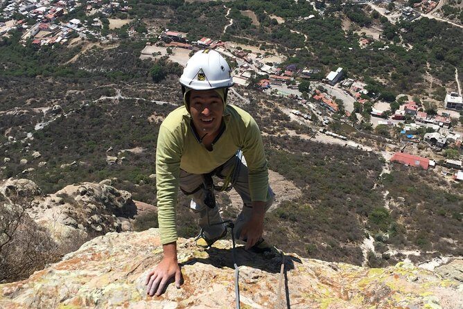 Multi-pitch or Single Pitch Climbing at Peña de Bernal - An In-Depth Look at the Climbing Experience  