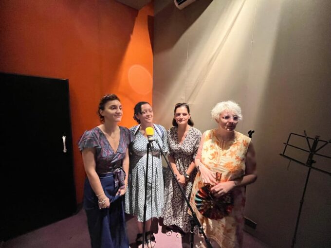Mumbai: Bollywood Studio Tour With Live Dance Show - Tips for an Enjoyable Visit