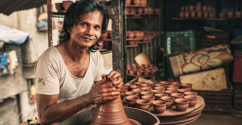 MUMBAI DHARAVI SLUM TOUR - Itinerary and Highlights