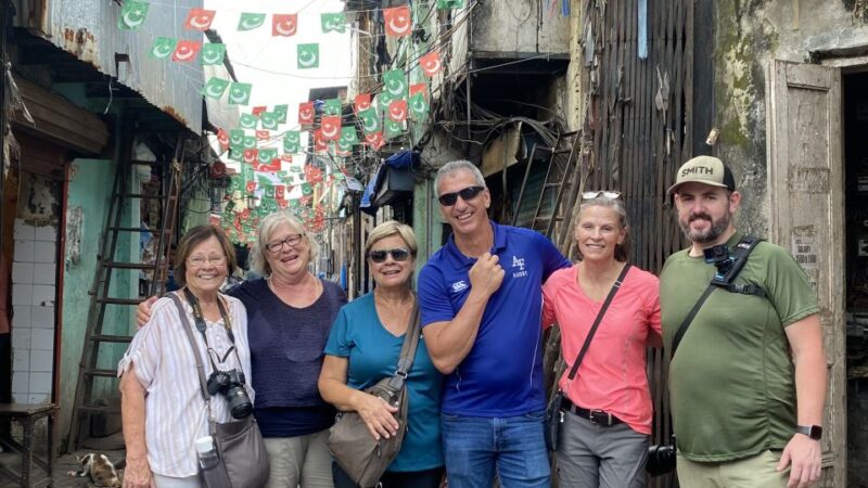 Mumbai: Private Exclusive Tour of the City and Slum Tour - Itinerary Highlights