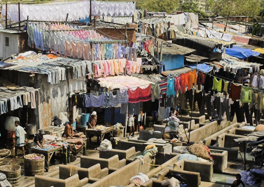 Mumbai: Private Tour With a Local - Exploring Mumbais Neighborhoods