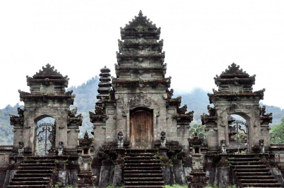 Munduk: Rainforest Tamblingan Lake Trekking & Canoeing - Included and Excluded