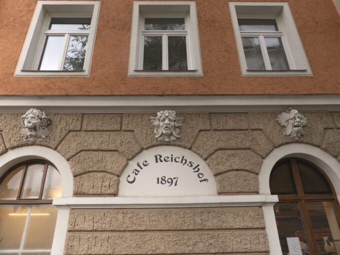 Munich: 3-Hour Food Tour Through Haidhausen in GERMAN - What to Expect