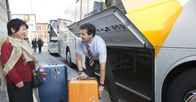 Munich: Airport Transfer by Bus - Key Points