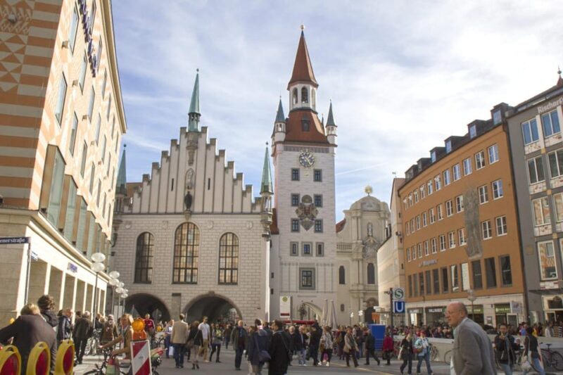 Munich: Bike Tour 3-Hour Guided City Tour - What to Expect From the Tour