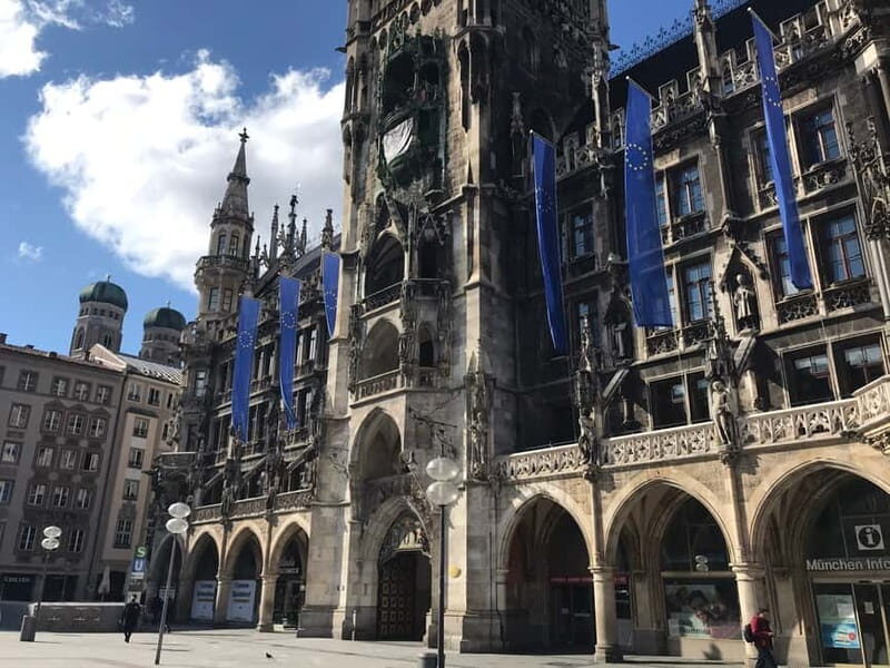 Munich: Bulli Tour - A Warm Welcome to Munich’s Classic Car Tour