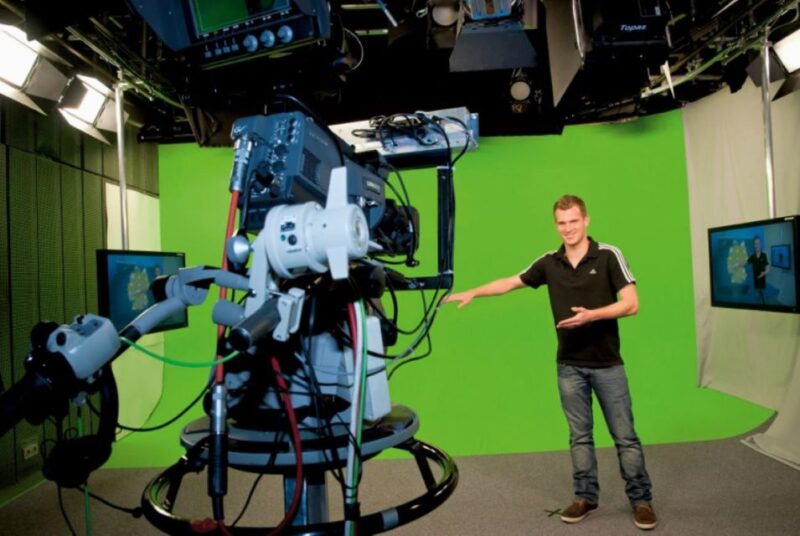 Munich: City Card for Public Transportation and Discounts - Public Transportation Benefits