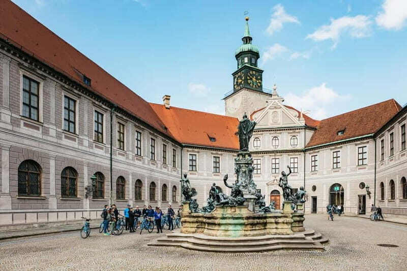 Munich: Classic Guided City Tour by Bike (English Tour Only) - An Inviting Introduction to Munich on Two Wheels