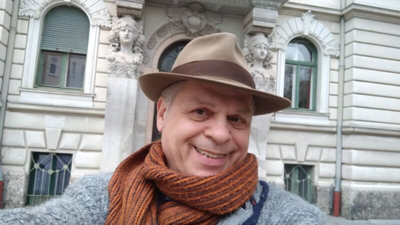 Munich: Day Trip to Salzburg With Local Artist - Local Artists Insights