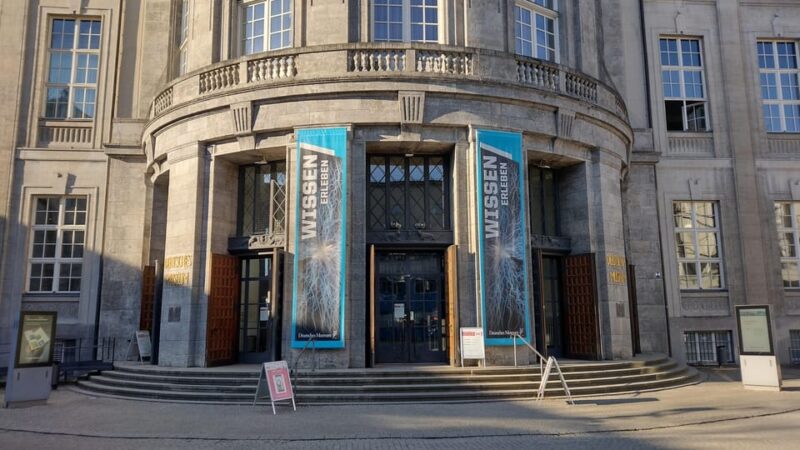 Munich: Deutsches Museum Guided Tour With Entry Ticket - Location and Exhibits