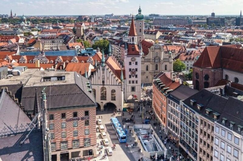 Munich: Highlights Walking Tour with a Guide - A Closer Look at the Itinerary