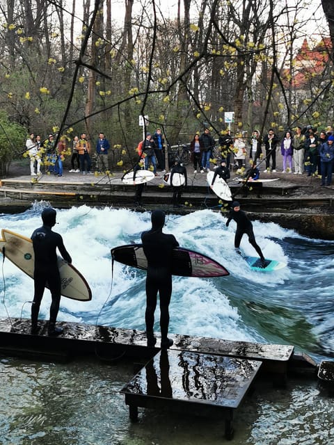 Munich: Mini Classic Bike Tour with Beer Garden Stop at 4 PM - Authentic Experiences and Traveler Feedback