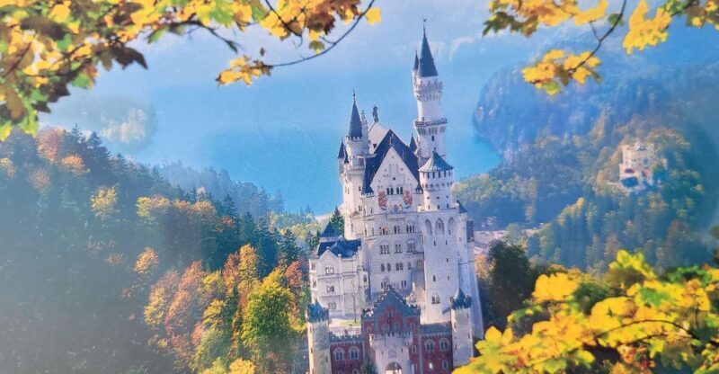 Munich: Neuschwanstein Castle and Linderhof Palace Day Trip - Key Points  