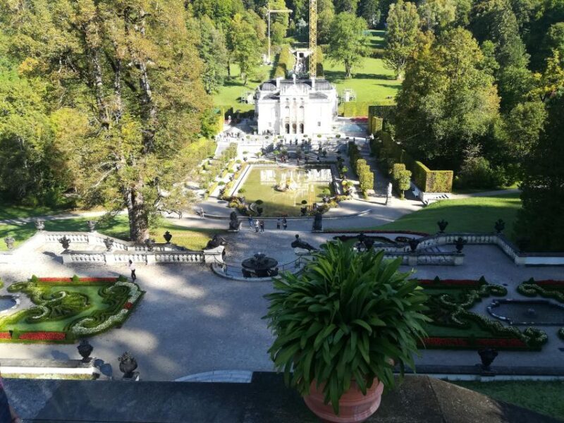 Munich: Neuschwanstein Castle and Linderhof Palace Day Trip - What Past Travelers Say